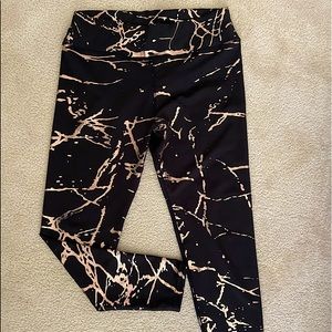 Gold splatter leggings Sz XL